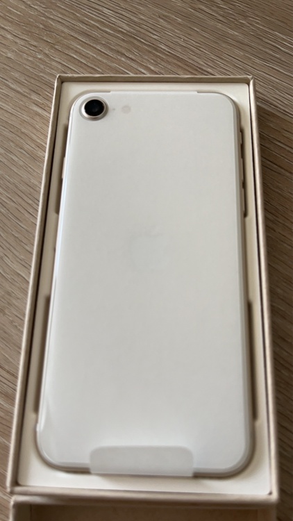 iPhone SE 第3世代（スマホ）の商品画像 - 査定依頼日：2026年6月17日 - 最高査定価格：38,000円