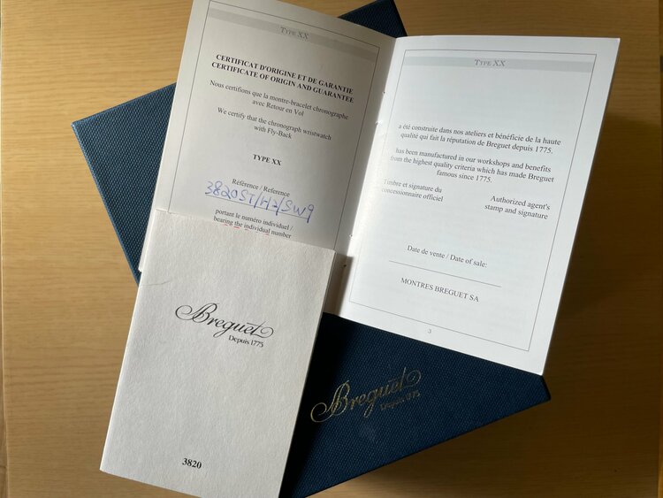 ブレゲ タイプXX （高級時計）の商品画像 - 査定依頼日：2026年1月30日 - 最高査定価格：700,000円