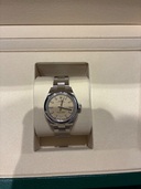 オイスターパーペチュアル　ベージュ　28㎜（高級時計）の商品画像 - 査定依頼日：2025年10月26日 - 最高査定価格：1,150,000円