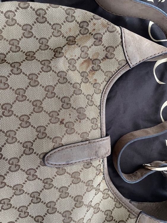 グッチ  （ブランドバッグ）の商品画像 - 査定依頼日：2025年9月5日 - 最高査定価格：21,000円