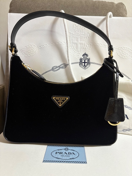 プラダ  （ブランドバッグ）の商品画像 - 査定依頼日：2026年2月20日 - 最高査定価格：160,000円