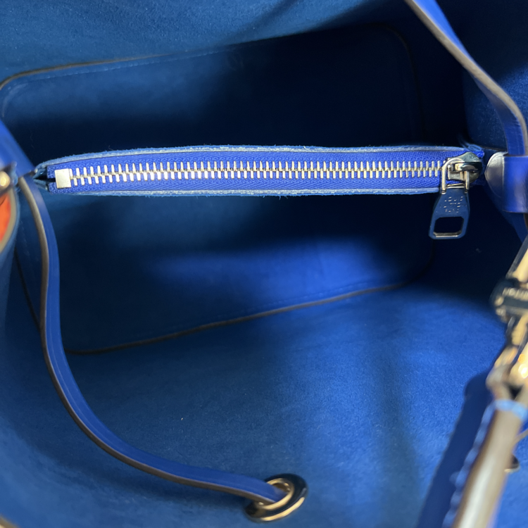 エピノエ（ブランドバッグ）の商品画像 - 査定依頼日：2025年2月3日 - 最高査定価格：100,000円