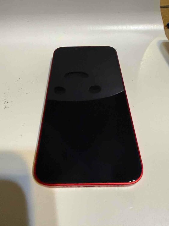 iphone14 256G RED（スマホ）の商品画像 - 査定依頼日：2026年3月5日 - 最高査定価格：43,000円