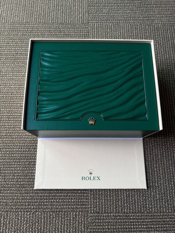 シードゥエラー　ディープシー（高級時計）の商品画像 - 査定依頼日：2025年6月30日 - 最高査定価格：1,560,000円