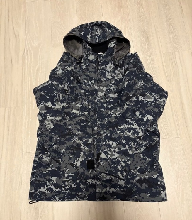 US NAVY ECWCS GEN2 NWU GORE-TEX フリース付き（古着・ファッション）の商品画像 - 査定依頼日：2026年5月6日 - 最高査定価格：3,500円