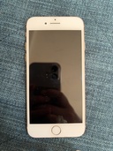 iPhone8（スマホ）の商品画像 - 査定依頼日：2026年3月24日 - 最高査定価格：6,000円