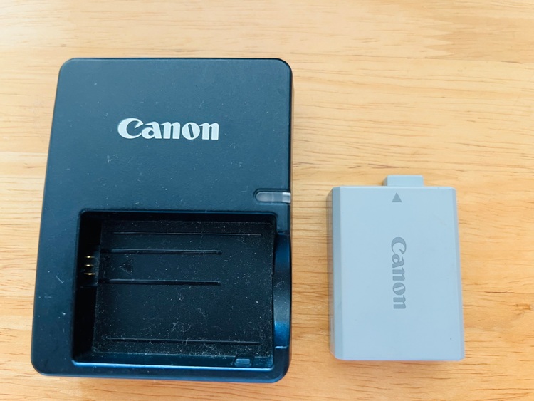 kissx2（カメラ）の商品画像 - 査定依頼日：2025年10月17日 - 最高査定価格：8,000円