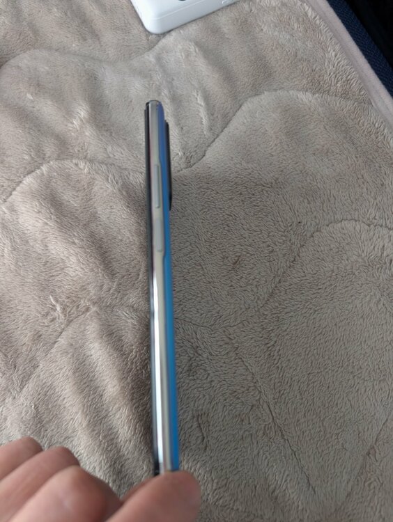 Xiaomi 11 【SIMフリー】Xiaomi 11T Pro （スマホ）の商品画像 - 査定依頼日：2026年4月18日 - 最高査定価格：9,000円
