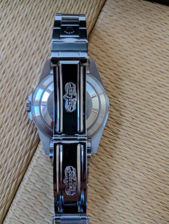 ロレックス エクスプローラー 16570（高級時計）の商品画像 - 査定依頼日：2025年1月12日 - 最高査定価格：1,150,000円