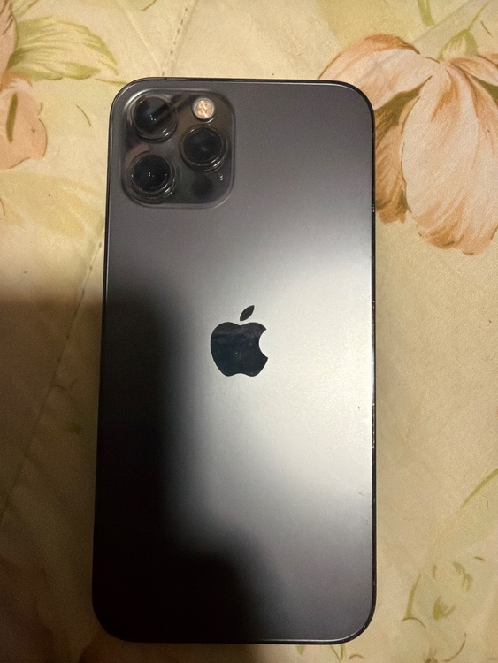 iPhone 12 Pro 256GB SIMフリー（スマホ）の商品画像 - 査定依頼日：2026年5月15日 - 最高査定価格：35,000円