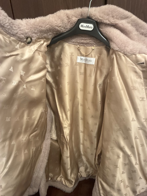 MAXMARA テディケープ（古着・ファッション）の商品画像 - 査定依頼日：2026年9月17日 - 最高査定価格：43,000円
