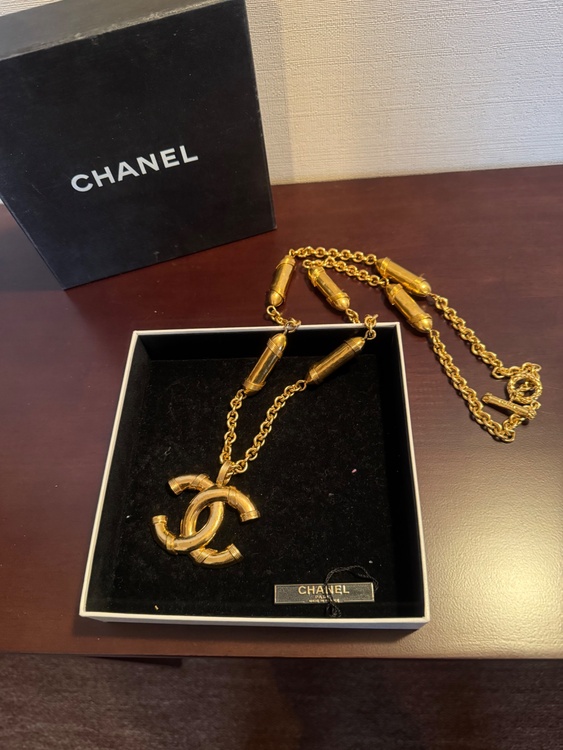 ペンダント（ブランド財布・小物）の商品画像 - 査定依頼日：2026年1月5日 - 最高査定価格：60,000円