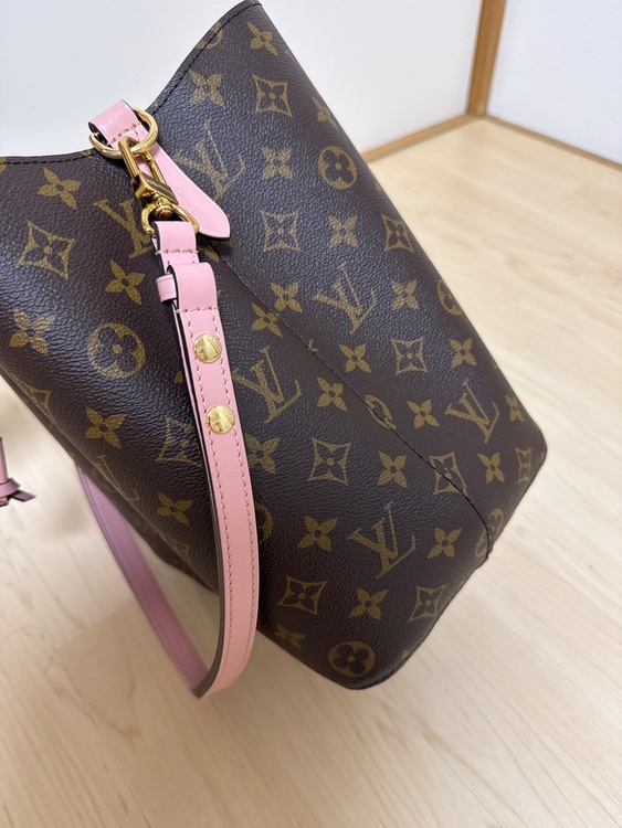 トートバッグ（ブランドバッグ）の商品画像 - 査定依頼日：2026年4月7日 - 最高査定価格：220,000円