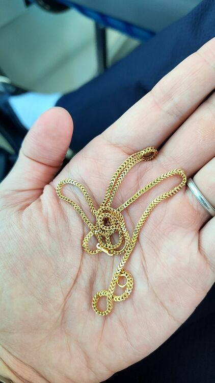 ネックレス40-45cm（金・貴金属）の商品画像 - 査定依頼日：2025年9月2日 - 最高査定価格：999,999円