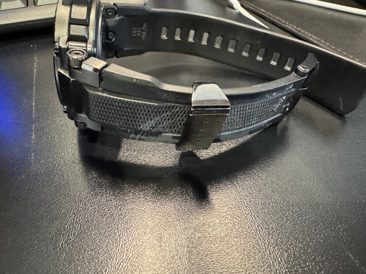 G-SHOCK MTG-G1000D MTG-B1000TJ-（高級時計）の商品画像 - 査定依頼日：2025年7月31日 - 最高査定価格：60,000円