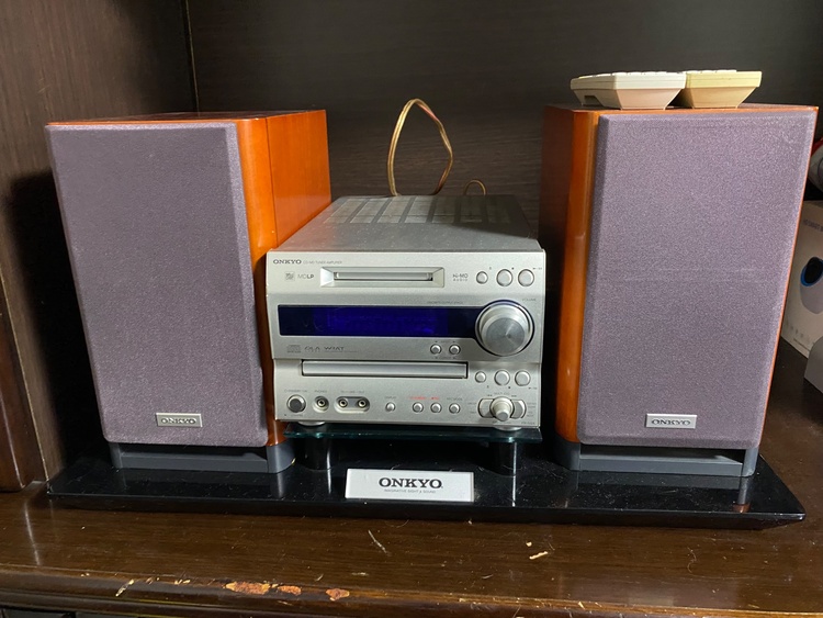 CD/MDチューナーアンプシステム（オーディオ・スピーカー）の商品画像 - 査定依頼日：2026年4月6日 - 最高査定価格：5,000円