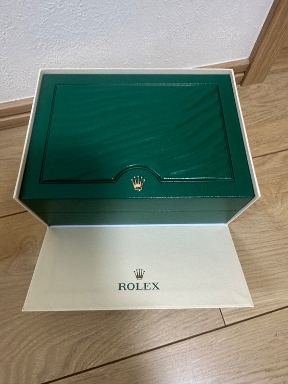 ロレックス サブマリーナー 116613Lm（高級時計）の商品画像 - 査定依頼日：2025年7月28日 - 最高査定価格：2,200,000円