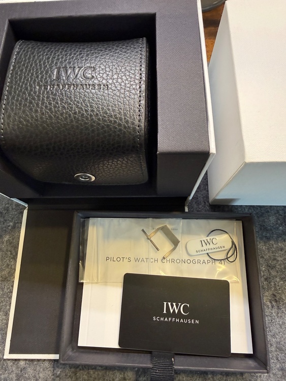 IWC パイロットウォッチ（高級時計）の商品画像 - 査定依頼日：2026年9月14日 - 最高査定価格：9,000,000円