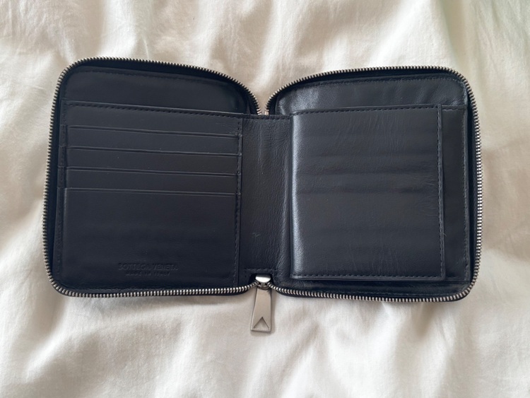 ボッテガ・ヴェネタ  （ブランドバッグ）の商品画像 - 査定依頼日：2025年7月6日 - 最高査定価格：25,000円