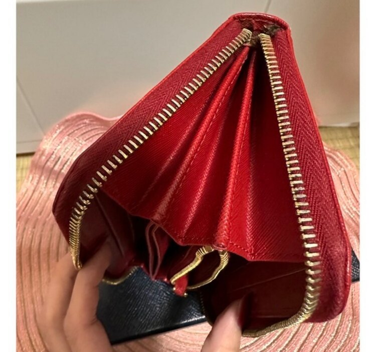 不明（ブランド財布・小物）の商品画像 - 査定依頼日：2025年4月11日 - 最高査定価格：2,000円