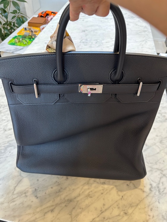 オータクロア（ブランドバッグ）の商品画像 - 査定依頼日：2025年10月13日 - 最高査定価格：1,720,000円