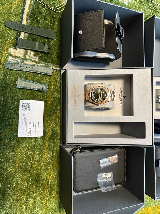 ヴァシュロン コンスタンタン オーヴァーシーズ 4520V/210R-B967 41MM ピンクゴールド（高級時計）の商品画像 - 査定依頼日：2025年12月15日 - 最高査定価格：9,000,000円