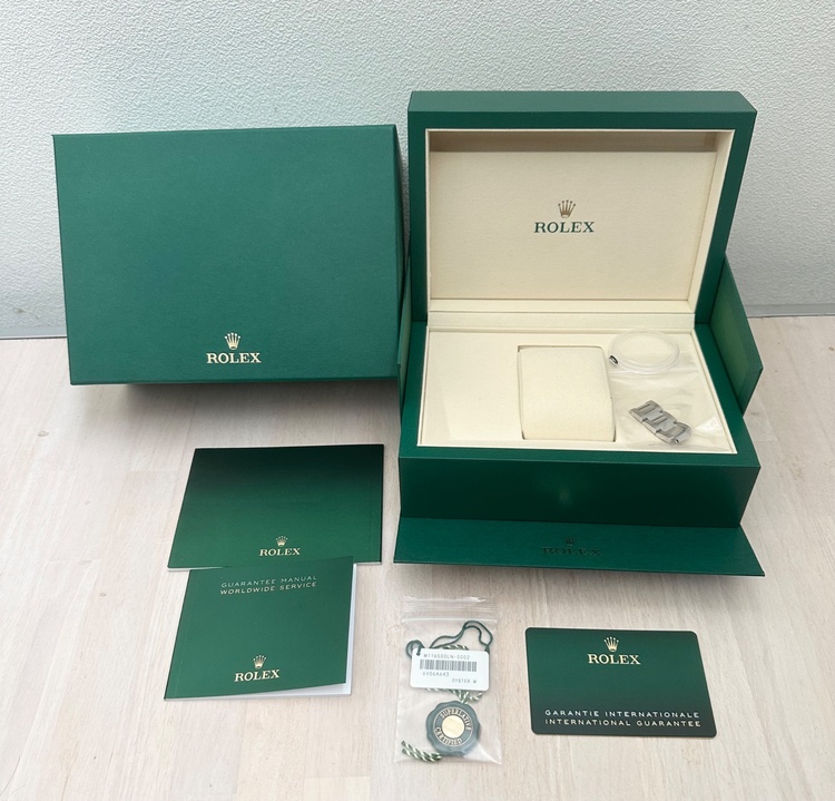 デイトナ（高級時計）の商品画像 - 査定依頼日：2025年12月25日 - 最高査定価格：100,000円