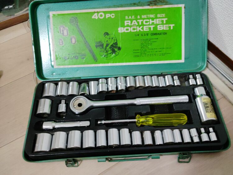 工具セット（電動工具・農機具・業務用機械）の商品画像 - 査定依頼日：2025年10月31日 - 最高査定価格：2,000円