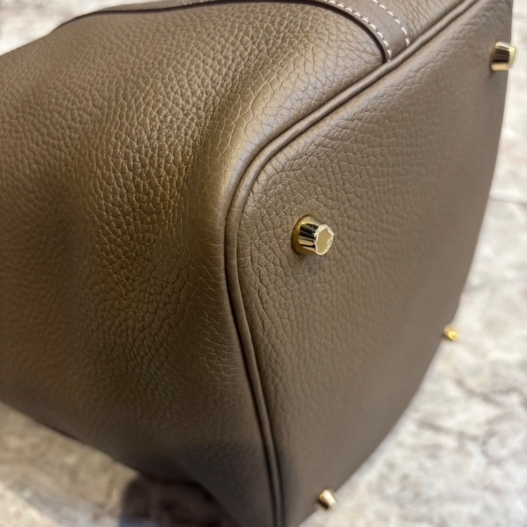 ピコタン（ブランドバッグ）の商品画像 - 査定依頼日：2026年3月19日 - 最高査定価格：490,000円