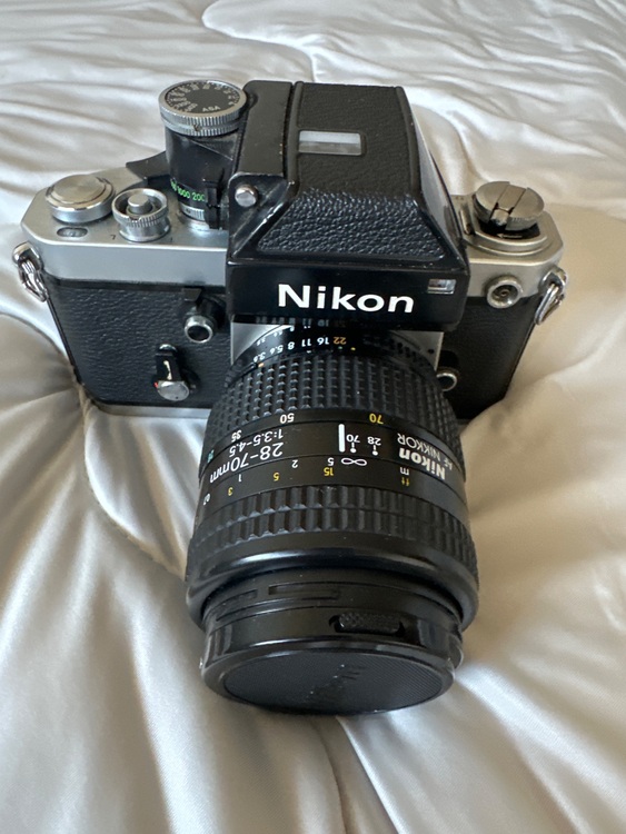 F2（カメラ）の商品画像 - 査定依頼日：2025年7月29日 - 最高査定価格：10,000円