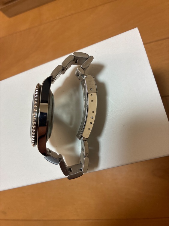 ロレックス サブマリーナー 1661（高級時計）の商品画像 - 査定依頼日：2025年11月23日 - 最高査定価格：1,000,000円