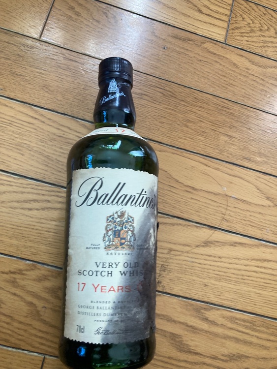 ウイスキー バランタイン （お酒）の商品画像 - 査定依頼日：2026年4月8日 - 最高査定価格：1,000円