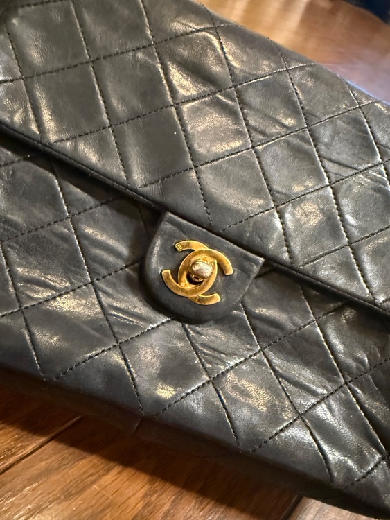 CHANEL マトラッセ 黒（ブランドバッグ）の商品画像 - 査定依頼日：2026年9月7日 - 最高査定価格：150,000円