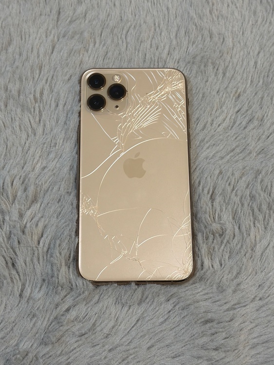 iPhone11Pro（スマホ）の商品画像 - 査定依頼日：2026年4月24日 - 最高査定価格：21,000円