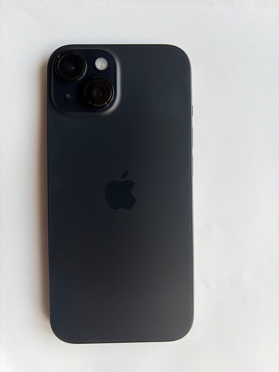 iPhone 15 128GB SIMフリー（スマホ）の商品画像 - 査定依頼日：2026年3月29日 - 最高査定価格：63,000円