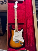 Fender/U.S.A. Custom Shop 『C.I.1954 STRAT 2TS MN（ピアノ・楽器・PA機材）の商品画像 - 査定依頼日：2026年8月9日 - 最高査定価格：288,000円