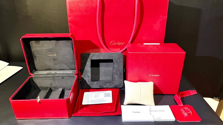 カルティエ その他 CRW4PN0016（高級時計）の商品画像 - 査定依頼日：2026年2月8日 - 最高査定価格：10,200,000円