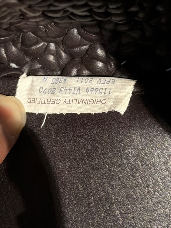 ボッテガ・ヴェネタ  （ブランドバッグ）の商品画像 - 査定依頼日：2025年11月6日 - 最高査定価格：500,000円