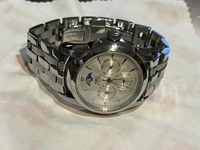 ORIS アートリエ ムーンフェイズ 581 7546 4051（高級時計）の商品画像 - 査定依頼日：2026年8月28日 - 最高査定価格：100,000円