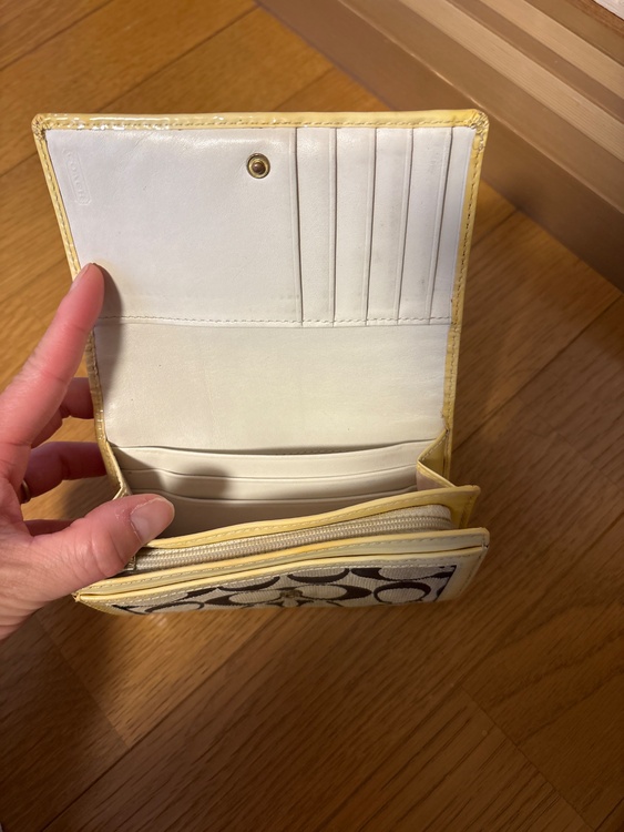 その他 コーチ （ブランドバッグ）の商品画像 - 査定依頼日：2026年4月24日 - 最高査定価格：500円