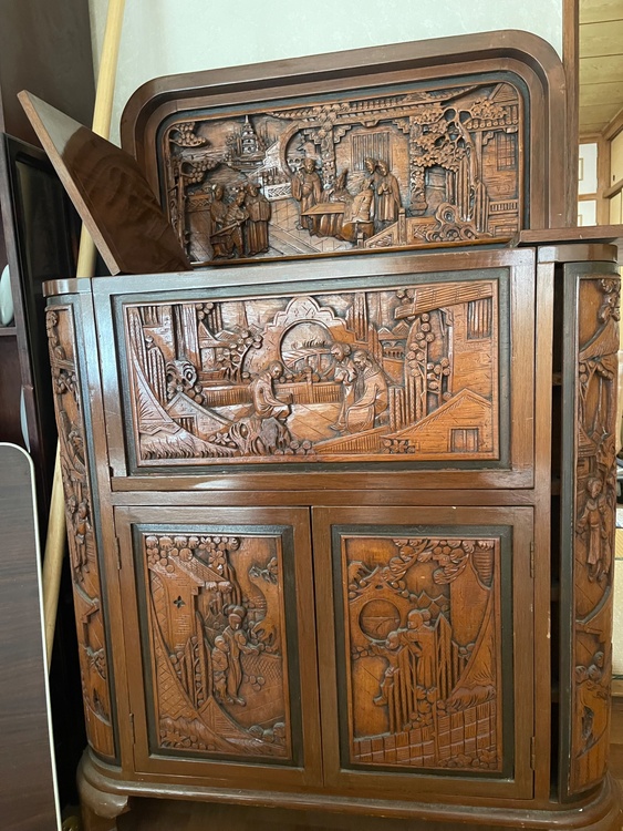 キャビネット（美術品・骨董品）の商品画像 - 査定依頼日：2026年3月15日 - 最高査定価格：5,500円