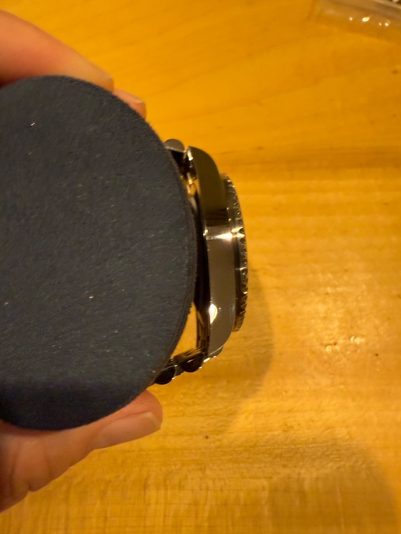 126720VTNR ステンレス　黒緑（高級時計）の商品画像 - 査定依頼日：2025年10月5日 - 最高査定価格：2,400,000円