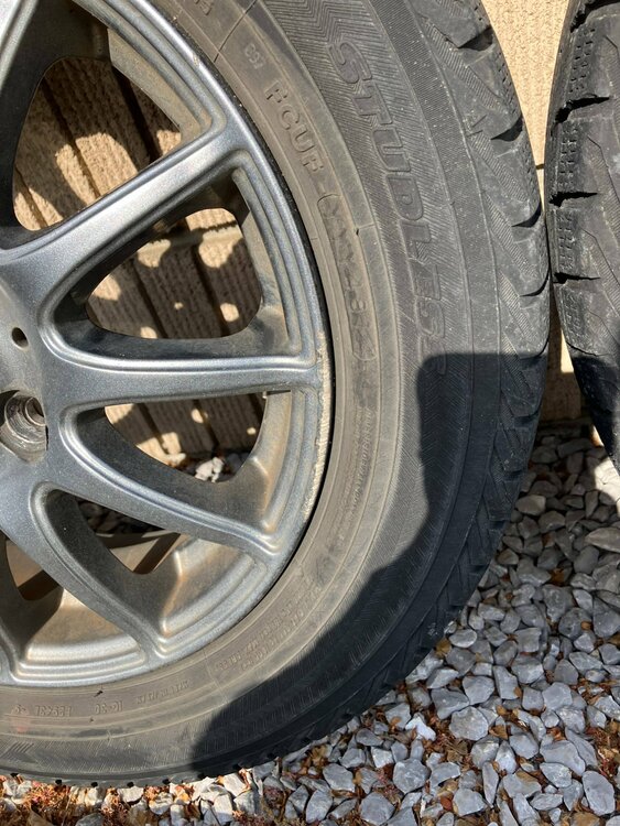 タイヤホイール（カー用品）の商品画像 - 査定依頼日：2026年4月15日 - 最高査定価格：10,000円