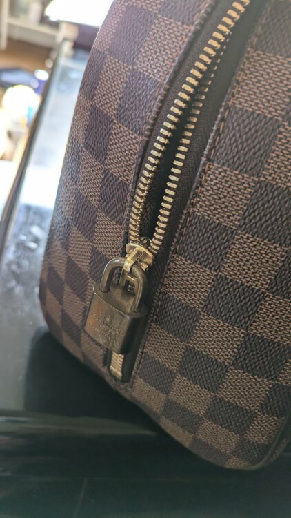 ルイヴィトン ダミエ （ブランドバッグ）の商品画像 - 査定依頼日：2026年2月13日 - 最高査定価格：90,000円