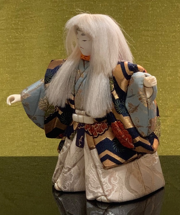 真多呂人形「連獅子」（美術品・骨董品）の商品画像 - 査定依頼日：2025年10月25日 - 最高査定価格：1,000円