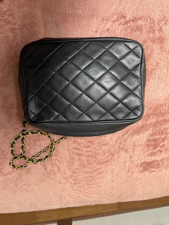 マトラッセ　チェーンショルダー（ブランドバッグ）の商品画像 - 査定依頼日：2026年4月23日 - 最高査定価格：120,000円