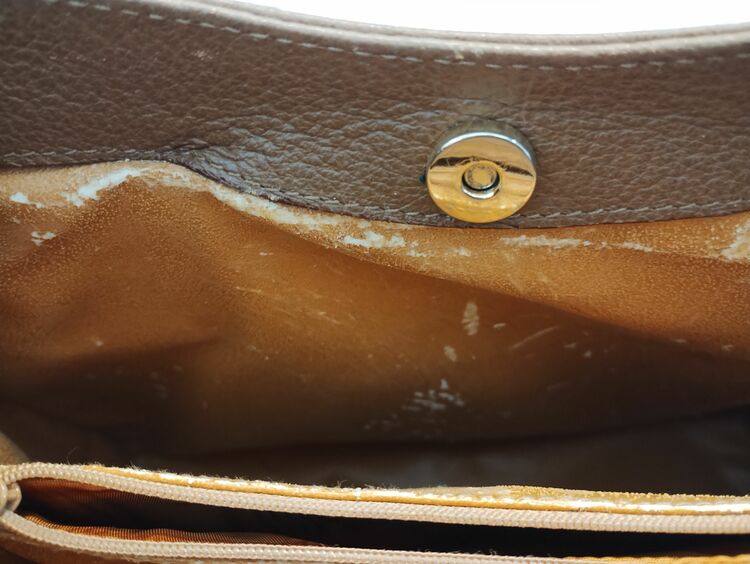 グッチ  （ブランドバッグ）の商品画像 - 査定依頼日：2025年9月22日 - 最高査定価格：24,000円