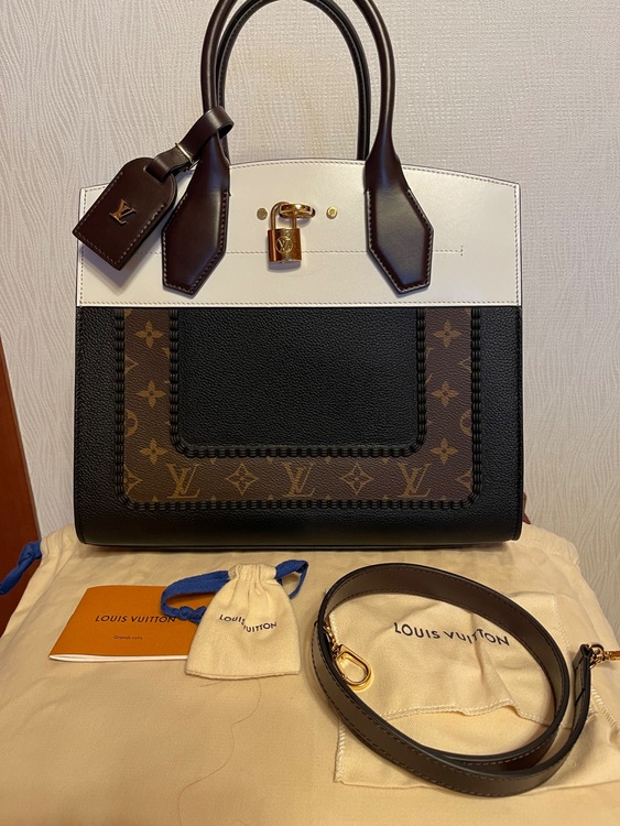 ルイヴィトン ルイヴィトン(その他) （ブランドバッグ）の商品画像 - 査定依頼日：2025年6月27日 - 最高査定価格：215,000円