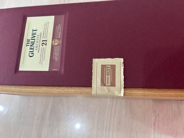 ウイスキー グレンリベット （お酒）の商品画像 - 査定依頼日：2026年2月28日 - 最高査定価格：18,500円