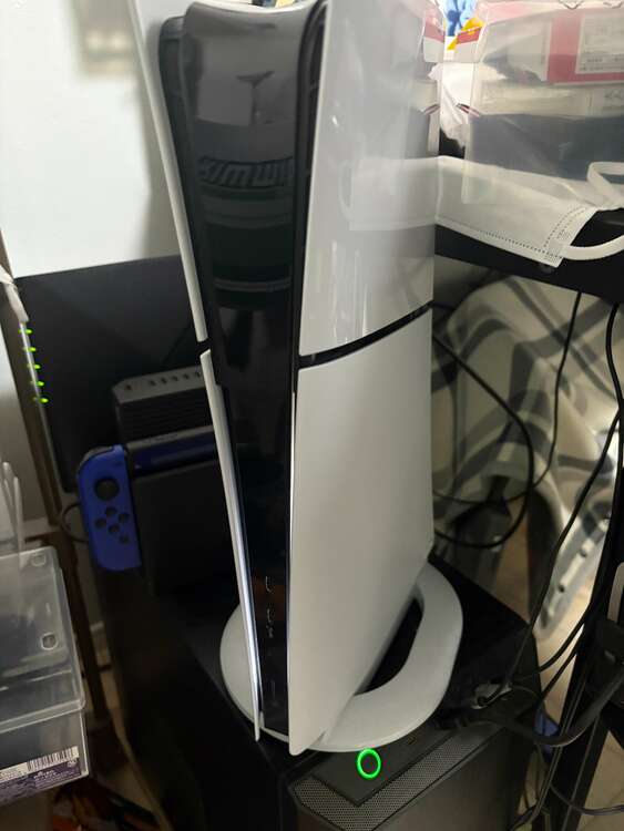 CFI-2000（ゲーム機本体・ゲームソフト）の商品画像 - 査定依頼日：2025年4月6日 - 最高査定価格：53,000円